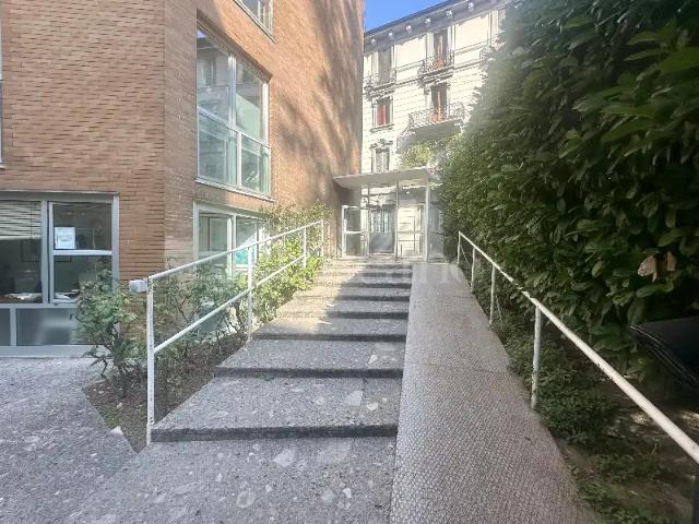 Casa in affitto Via Pietro Giannone 9, Milano rif. 11/2026