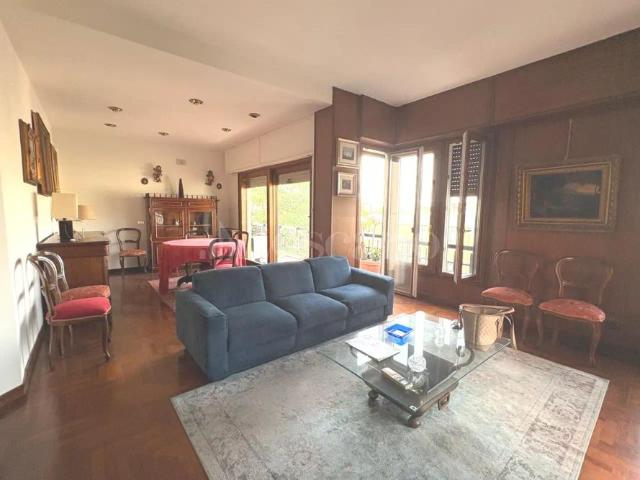 Casa in affitto Via Roma, Reggio di Calabria rif. 30/2026