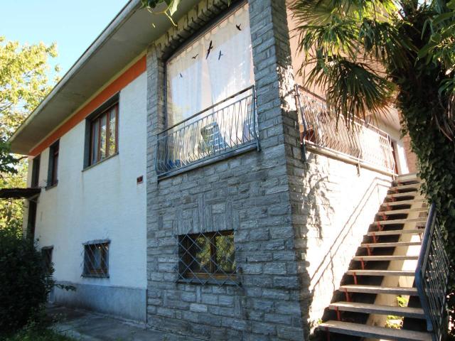Casa in vendita a Cannobio
