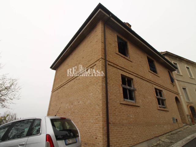 Casa in vendita a Massignano, CENTRALE / CENTRO STORICO