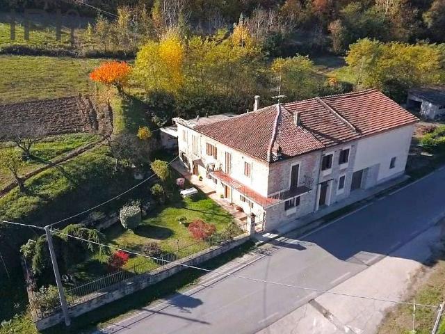 Casa in vendita a Montabone