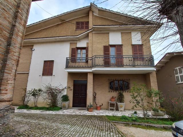 CASA in vendita a Monte Vidon Corrado