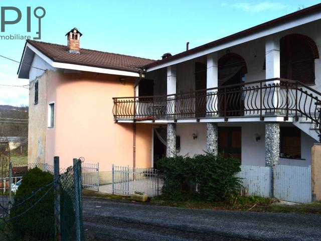 Casa in vendita a Piana Crixia, Pontevecchio