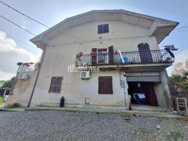 Casa in vendita a Spinetoli, COLLINARE