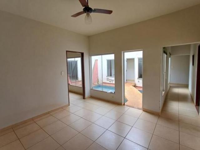 Casa, Independência, Ituiutaba, MG