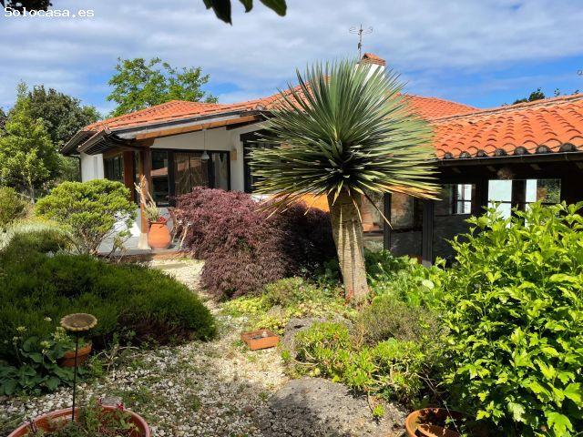 CASA INDEPENDIENTE CON JARDIN Y ESTUPENDAS VISTAS AL MAR