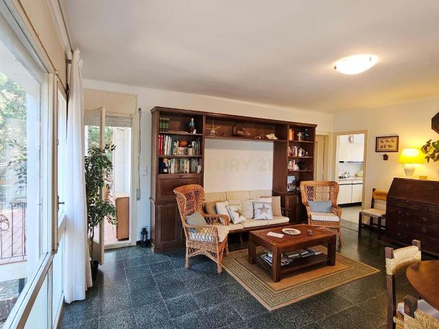 Casa independiente con jardín en Les Carboneres, a pasos del mar en Llançà