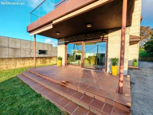 Casa independiente con piscina en Beade