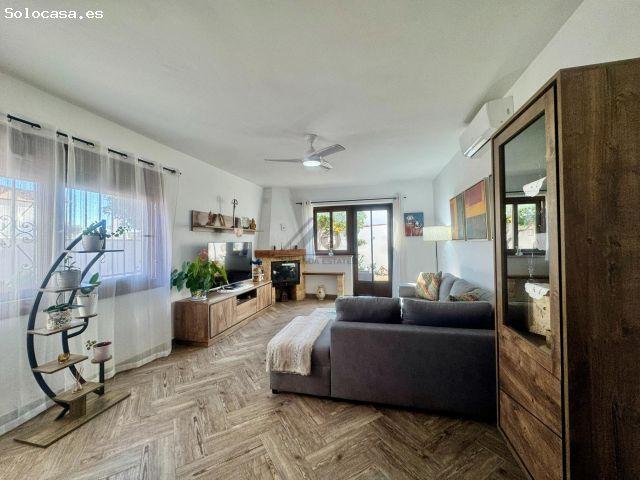 Casa independiente con piscina en Benalmadena