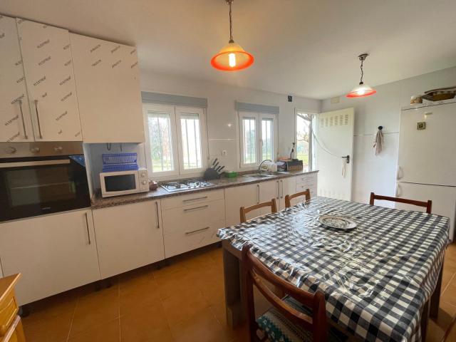 CASA INDEPENDIENTE con 1000 m2 de terreno y dormitorio en planta baja
