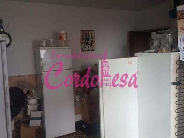 CASA INDEPENDIENTE A 5 MINUTOS DEL AYUNTAMIENTO!