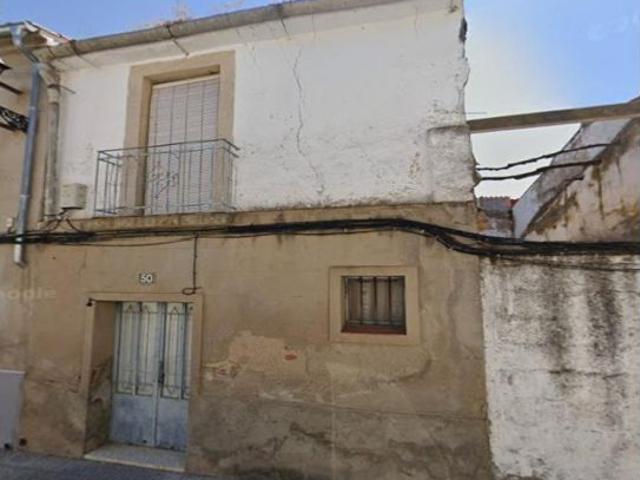 Casa independiente a reformar en Casar de Cáceres