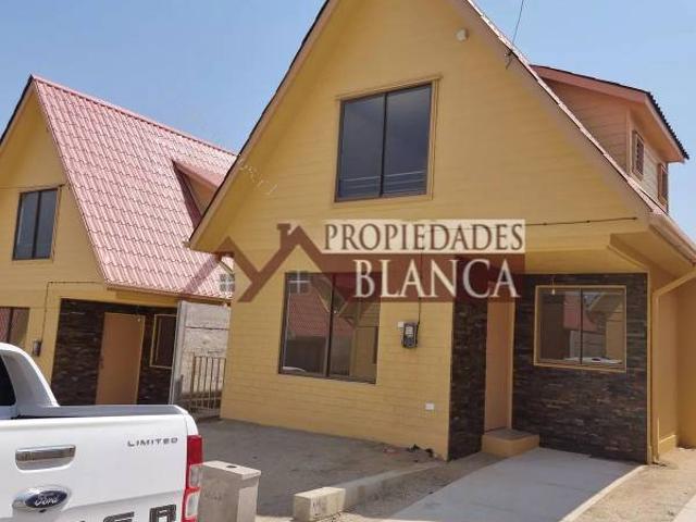 CASA INDEPENDIENTE EN CONDOMINIO SECTOR SUR
