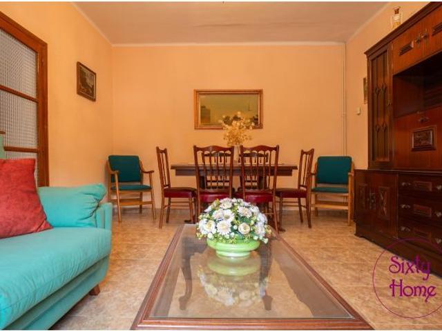 Casa independiente en el barrio de Santa Anastasia Ejea de los Caballeros
