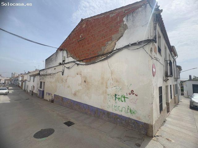 CASA INDEPENDIENTE EN LA MEJOR ZONA DE PEDRO ABAD, A PRECIO DE SOLAR