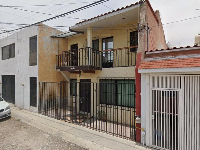 Casa independiente en venta en Cerrito Colorado, Querétaro por $1,555,000