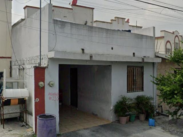 Casa Independiente en Venta en Barrio San Luis, Monterrey, 2 Recámaras