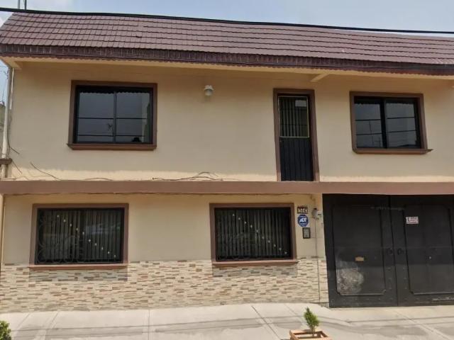 Casa independiente en venta en Miguel Hidalgo