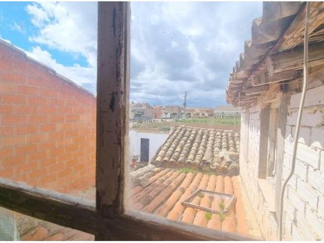 Casa independiente en venta en Torres de Berrellén. Zaragoza