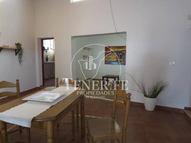 Casa independiente en venta en Tamaimo con vistas al mar y montaña