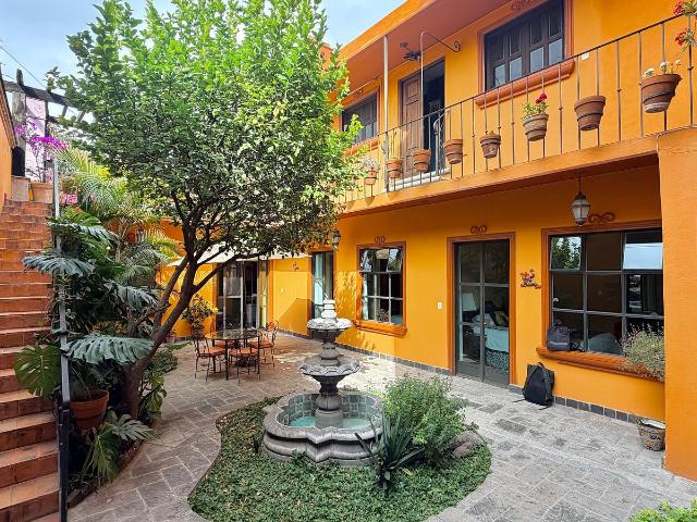 Casa Indio Triste AVAILABLE APRIL TO NOVEMBER 2026