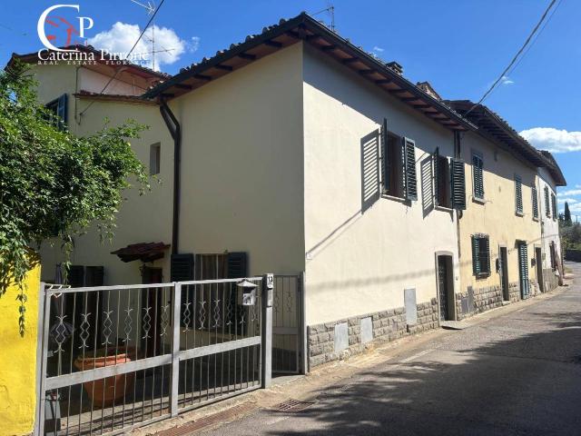 Casa indipendente 5 vani 103mq