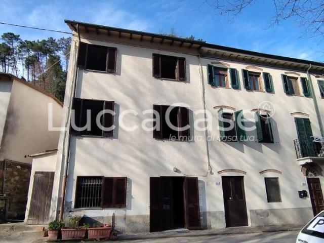 Casa indipendente 5 vani 110mq