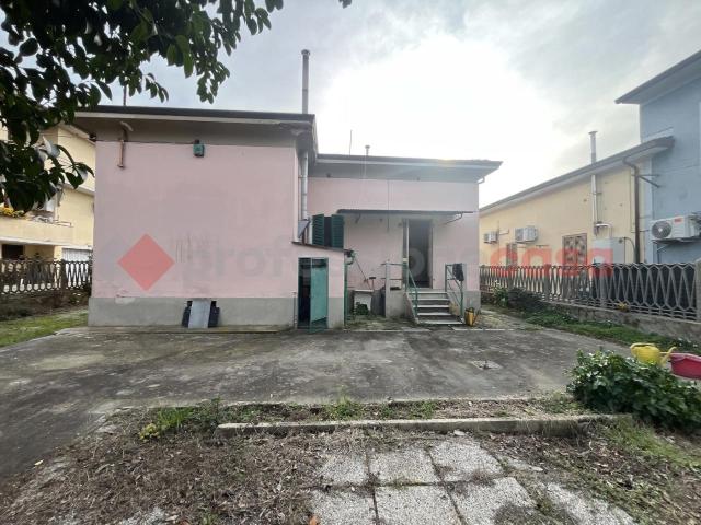 Casa indipendente 5 vani 113mq