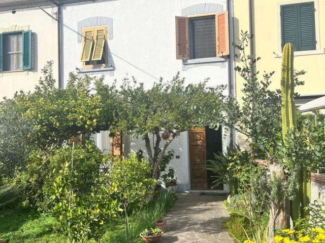 Casa indipendente 5 vani 135mq