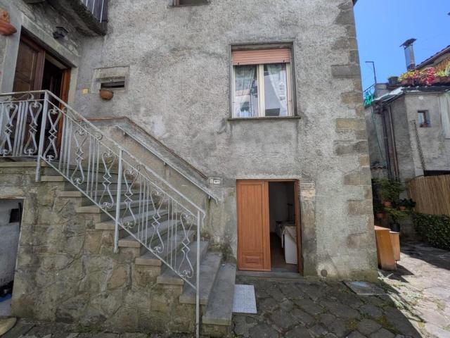 Casa indipendente 5 vani 130mq