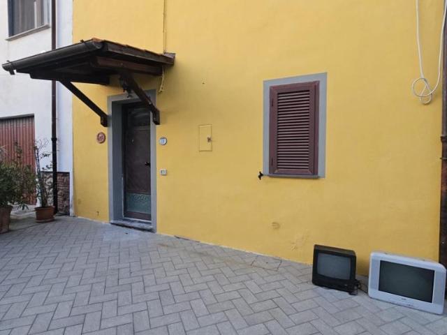 Casa indipendente 5 vani 140mq