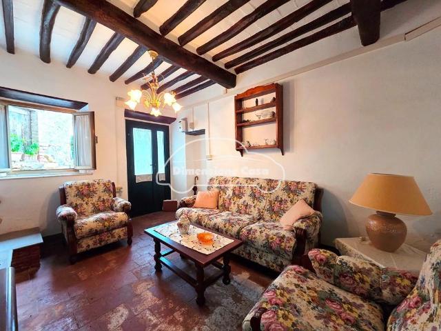 Casa indipendente 5 vani 140mq