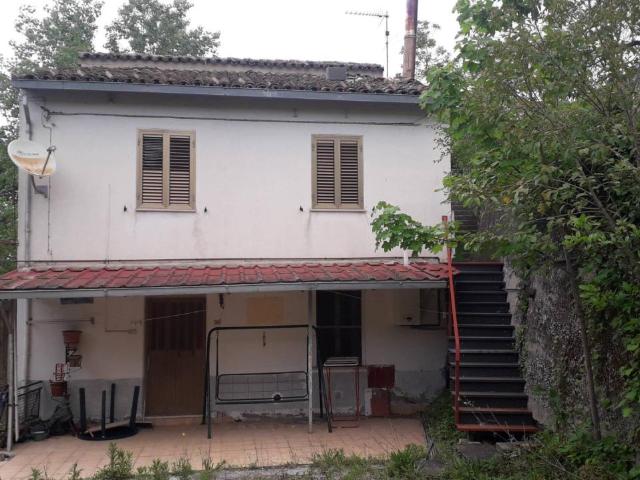 Casa indipendente 5 vani 170mq