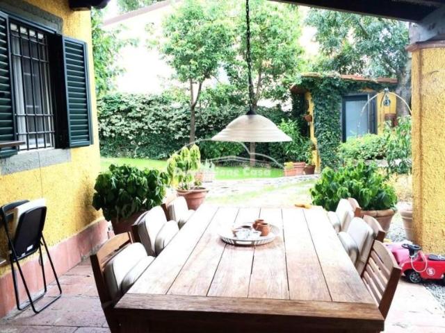 Casa indipendente 5 vani 185mq