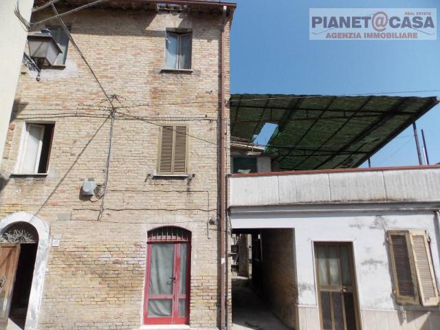 Casa indipendente 5 vani 180mq