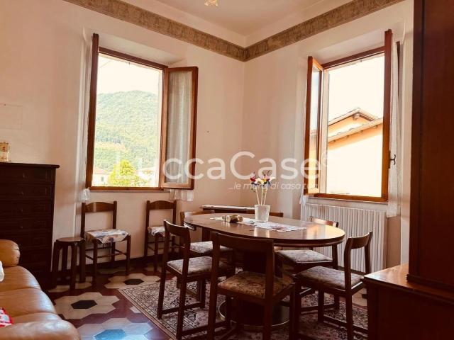 Casa indipendente 5 vani 180mq