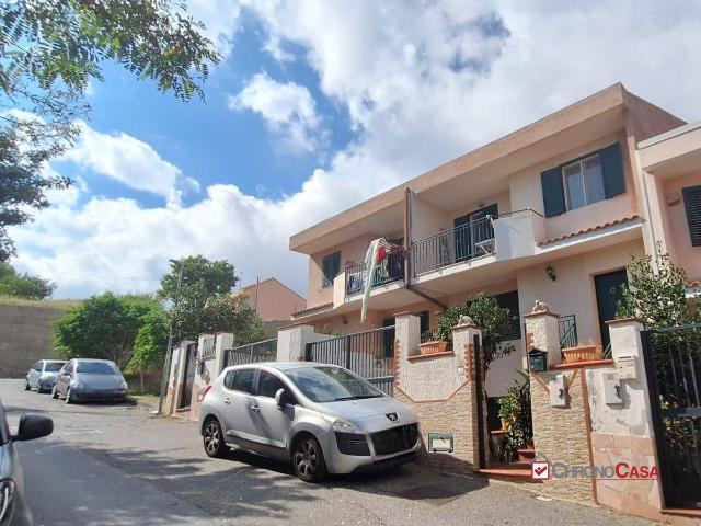 Casa indipendente 5 vani 180mq