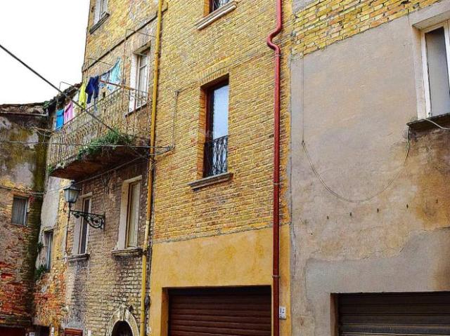 Casa indipendente 5 vani 190mq