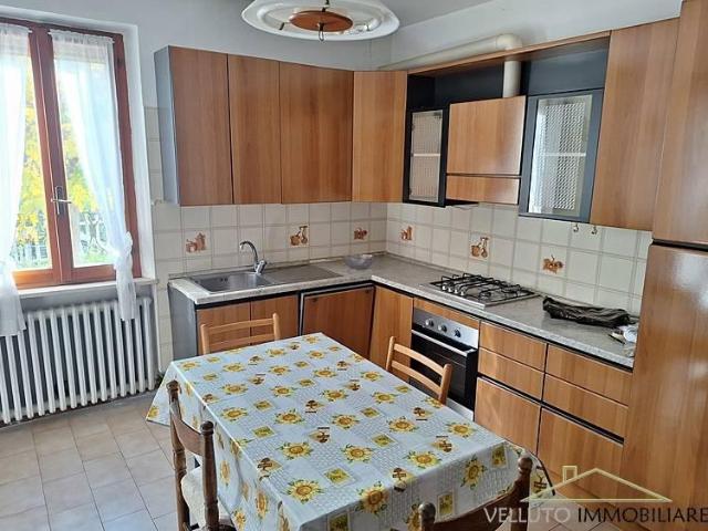 Casa indipendente 5 vani 200mq