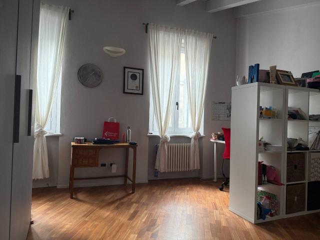 Casa indipendente 5 vani 200mq