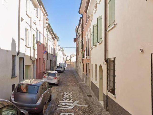 Casa indipendente 5 vani 200mq