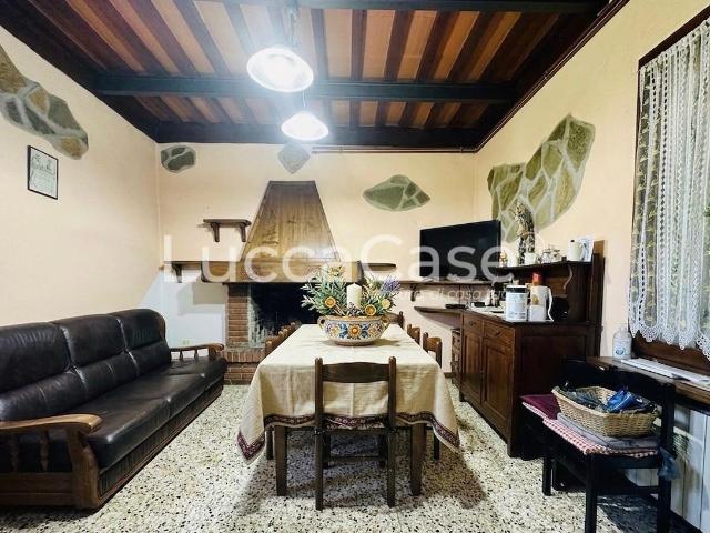 Casa indipendente 5 vani 200mq