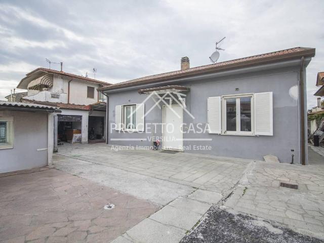 Casa indipendente 6 vani 135mq