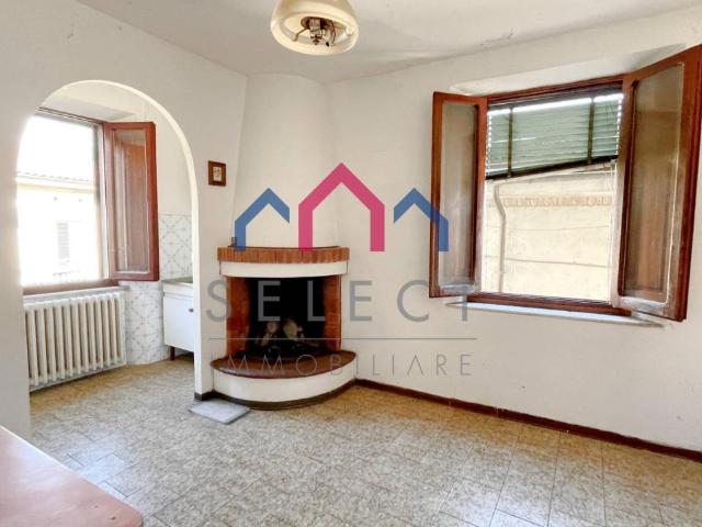 Casa indipendente 6 vani 160mq