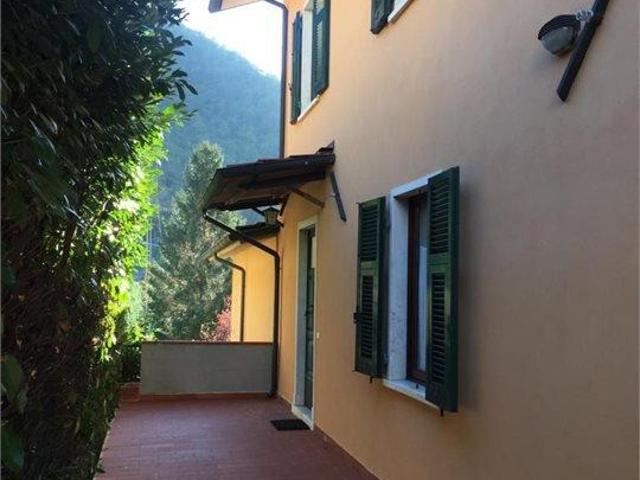 Casa indipendente 7 vani 160mq