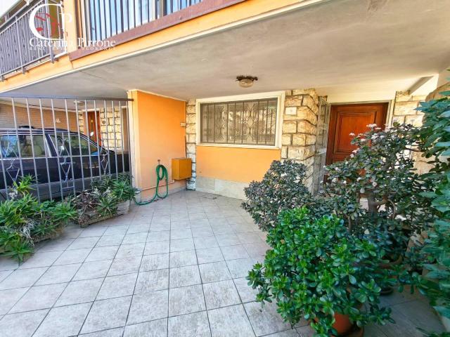 Casa indipendente 7 vani 185mq