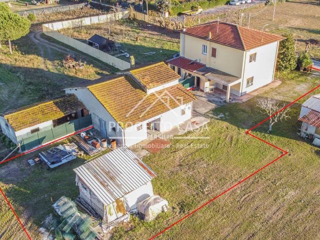 Casa indipendente 10 vani 220mq