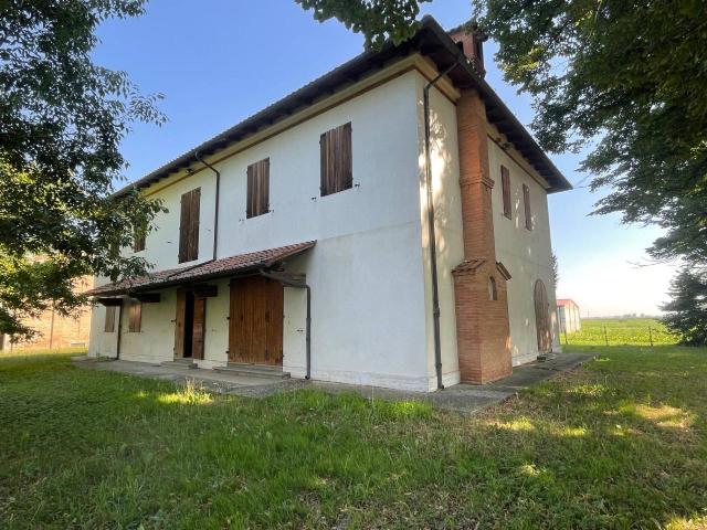 Casa indipendente 10 vani 709mq