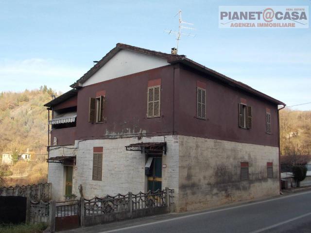 Casa indipendente 12 vani 310mq