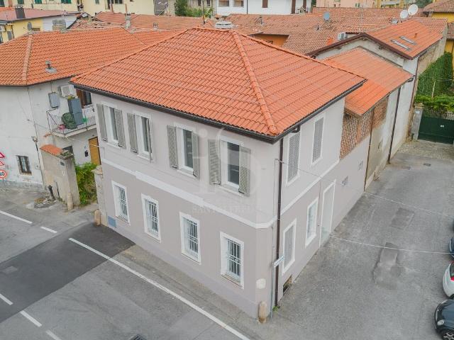 Casa indipendente 180mq